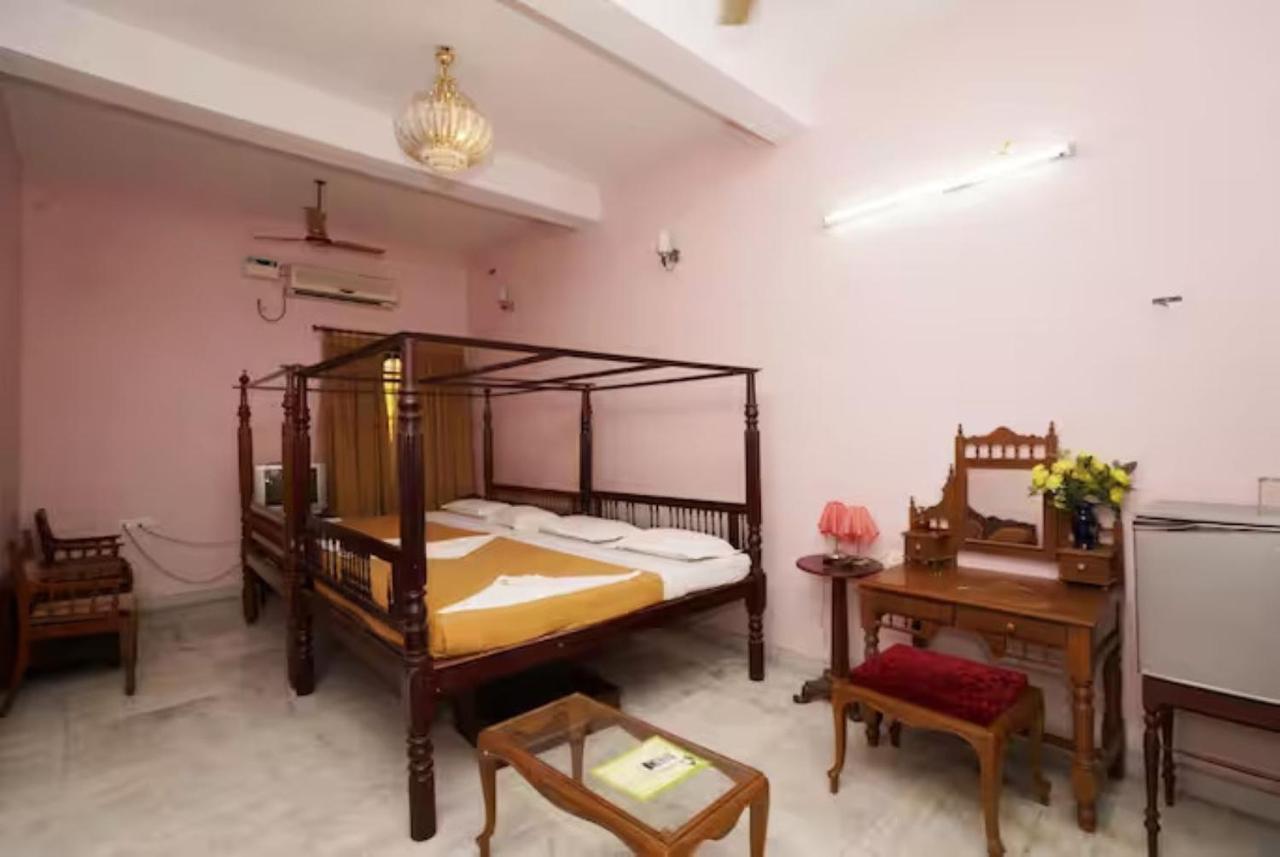 Hotel Soorya Heritage Inn Пондичери Екстериор снимка